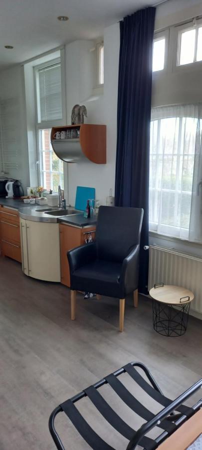 B En B 'T Pekeltje Acomodação com café da manhã Medemblik Exterior foto